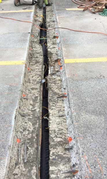 Drivers were pushed to the right to handle half the expansion joint repair.  (WSDOT)