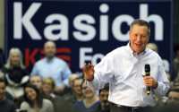 Republican presidential candidate, Ohio Gov. John Kasich speaks during a town hall meeting at the Henninger Athletic Center at Le Moyne College, Friday, April 8, 2016 in Syracuse, N.Y. (AP Photo/Nick Lisi)