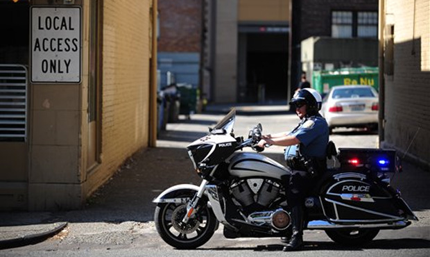 Motorcycle, Lane splitting...