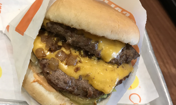 Caliburger burger review...