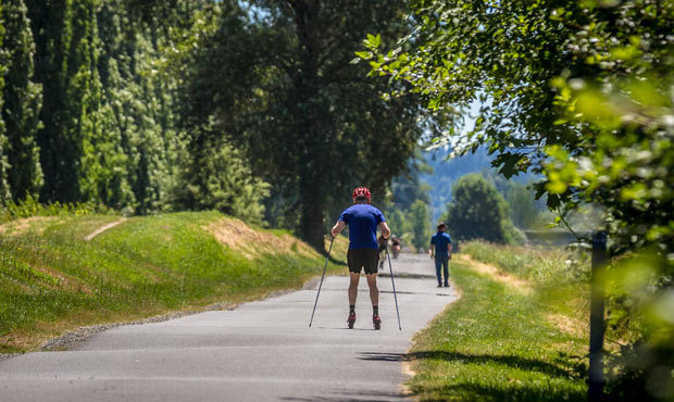 Sammamish, walking...