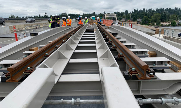 Sound Transit Is Gluing Light Rail Tracks To I 90 Floating Bridge