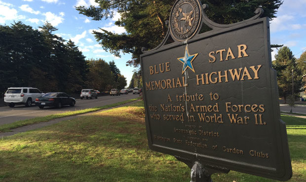 The Blue Star Memorial Highway monument along southbound SR-99 just north of Woodland Park Zoo. (Fe...