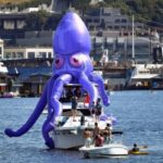 An inflated 'kraken' floats in towards the 2021 NHL Expansion Draft at Gas Works Park on July 21, 2021 in Seattle. (Photo by Alika Jenner/Getty Images)