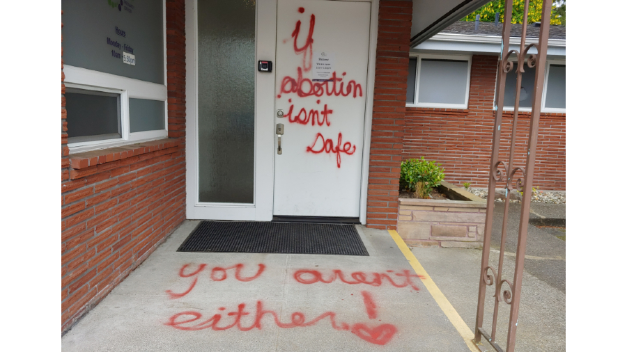 Report: Perp Vandalizes Crisis Pregnancy Center in Washington, Leaves Menacing Message