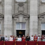 
              FILE - Britain's Queen Elizabeth II, surrounded by members of the family appear on the balcony of Buckingham Palace, during the Trooping The Colour parade, in central London, Saturday, June 14, 2014. The balcony appearance is the centerpiece of almost all royal celebrations in Britain, a chance for the public to catch a glimpse of the family assembled for a grand photo to mark weddings, coronations and jubilees. (AP Photo/Lefteris Pitarakis, File)
            