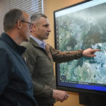 
              The Chairman of the German Christian Democratic Party (CDU) Friedrich Merz, left, and Kyiv Mayor Vitali Klitschko look at a city map during their meeting in Kyiv, Ukraine, Tuesday, May 3, 2022. (AP Photo/Efrem Lukatsky)
            