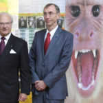 
              Sweden's King Carl Gustaf, left, flanked by Swedish professor Svante Paabo, visits the Max Planck Institute for Evolutionary Anthropology in Leipzig, Germany, on Saturday, Oct. 08, 2016. On Monday, Oct. 3, 2022 the Nobel Prize in physiology or medicine was awarded to Swedish scientist Svante Paabo for his discoveries on human evolution. (Jonas Ekstromer/TT News Agency via AP)
            