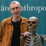 
              Swedish scientist Svante Paabo poses prior to a news conference at the Max Planck Institute for Evolutionary Anthropology in Leibzig, Germany, Monday, Oct. 3, 2022. Svante Paabo won the Nobel Prize in medicine for his discoveries on human evolution that provided key insights into our immune system and what makes us unique compared with our extinct cousins (AP Photo/Thomas Dietze)
            