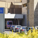 
              Police respond to an active shooter incident at Methodist Dallas Medical Center on Saturday, Oct. 22, 2022. Two hospital employees were shot during the incident, according to police. (Liesbeth Powers/The Dallas Morning News via AP)
            