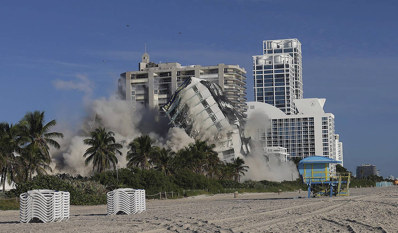 On Sunday, Nov. 13, 2022 Miami Beach's 17-story hotel tower of the historic Deauville Beach Resort ...