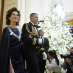 
              Contemporary Christian singer Amy Grant arrives to attend the Kennedy Center honorees reception at the White House in Washington, Sunday, Dec. 4, 2022. (AP Photo/Manuel Balce Ceneta)
            