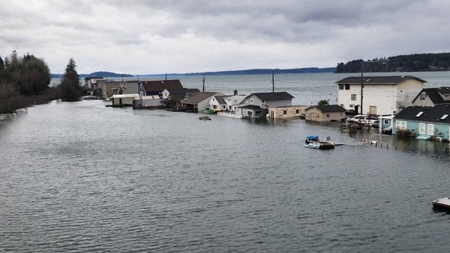 King tides paint stark outlook into rising Puget Sound sea levels