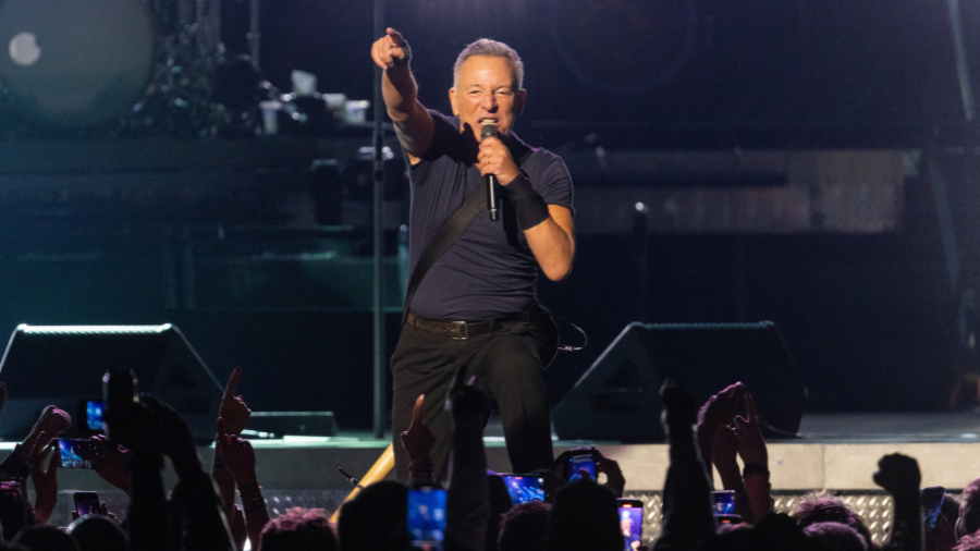 Spike, Cross debate ticket prices, music mortality ahead of Springsteen’s lastest tour