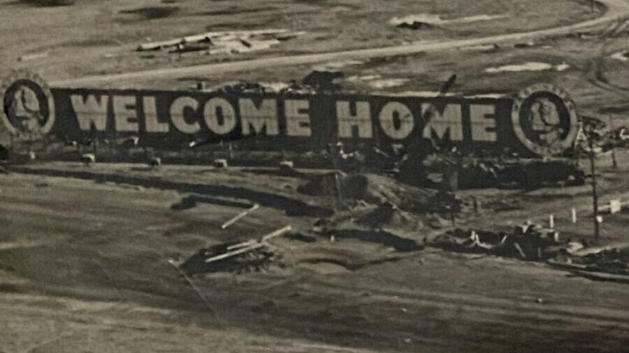 sign welcome home veterans...