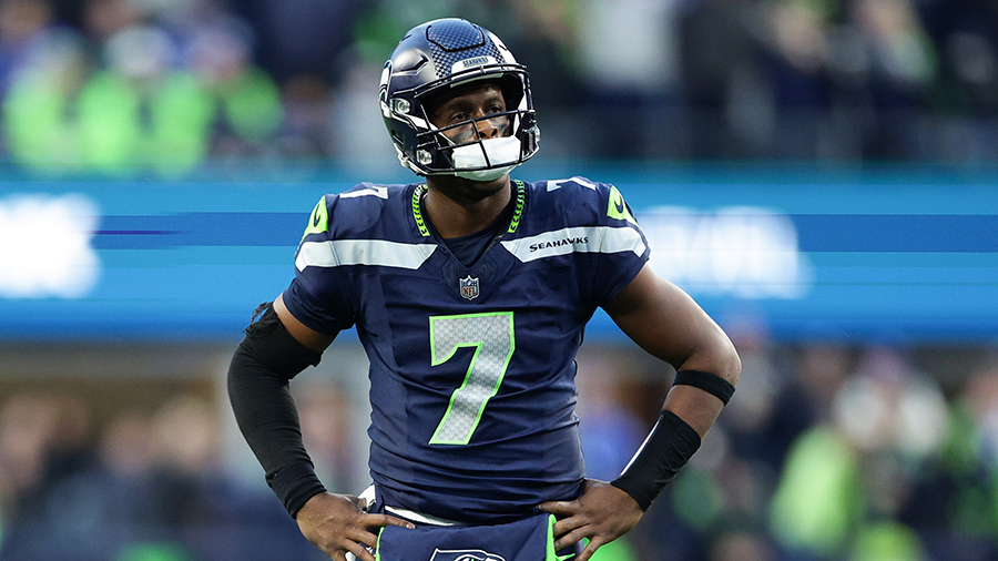 Seahawks QB Geno Smith: ‘I let everybody down today’