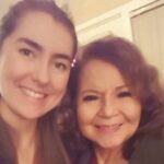 Image: Ursula Reutin's mother, right, poses for a photo with her granddaughter Isabel.