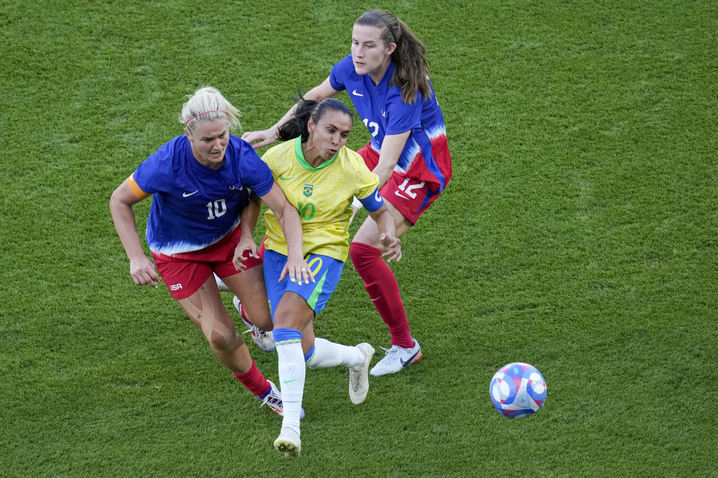 US Women win the gold in Olympic soccer