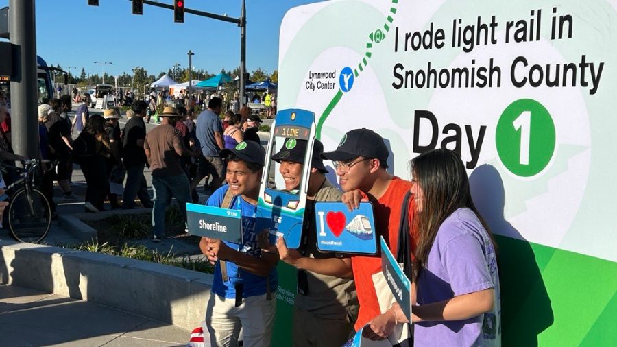 Family celebrates the opening of the Lynnwood Light Rail extension. (Photo: Bill Kaczaraba: MyNorth...