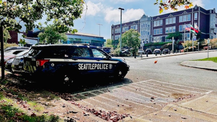 Security highly visible as students return to Seattle's Garfield High