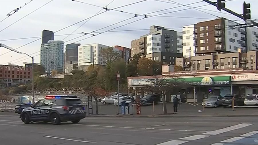 Photo: Seattle police investigate after a mass stabbing in the Chinatown-International District. cr...