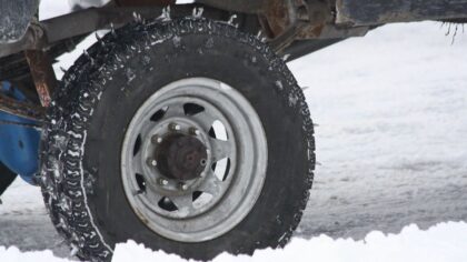 Don't get fined! Today is your last chance to remove studded tires in WA