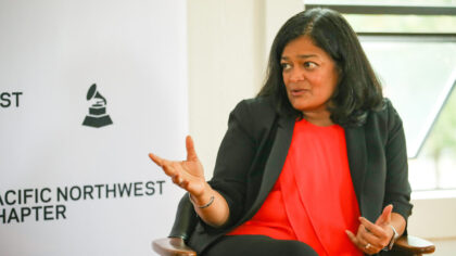 Seattle Rep. Pramila Jayapal holds 'resistance labs' to stop Trump from becoming a dicatator