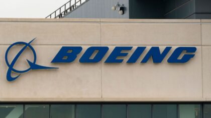 China halts all Boeing orders amid escalating tariff war with Trump, U.S.