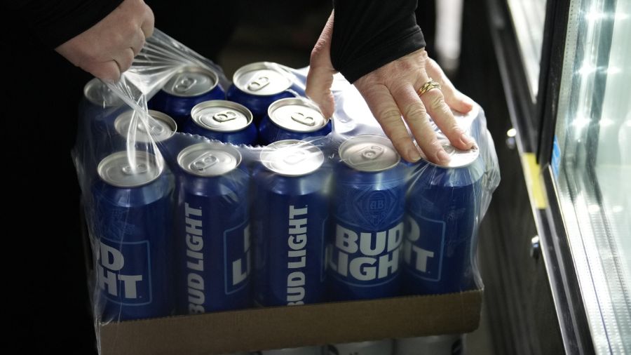 The Spokane City Council has unanimously passed a one-year ban on new alcohol retailers within 500 ...