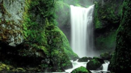 17-year-old hiker dies after 30-foot fall at Falls Creek