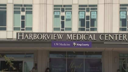 Gut-shot 24-year-old walks into Harborview after Alki Beach ambush