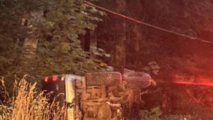 Nearly 7,000 lose power in Kitsap County after truck hits Peninsula Light utility pole