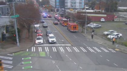 South Seattle shooting in hookah lounge kills 1, suspect at large