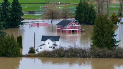 'Non-stop go, go, go': Snohomish firefighter describes intense flood rescue efforts