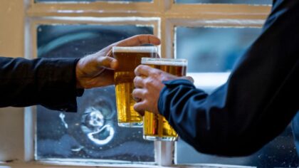 Snohomish brewery hosting Seahawks watch party to raise money for flood relief
