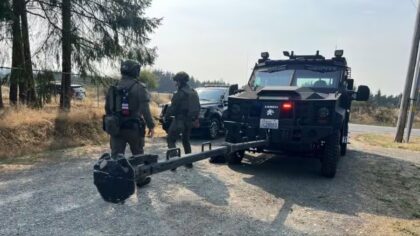 Barricaded suspect killed after SWAT shootout in Lacey