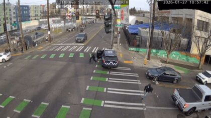 'Violent' Seattle drug dealer arrested after tossing fentanyl, cash during police chase