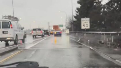 50 MPH speed limit signs installed on I‑5 Ship Canal Bridge as photo enforcement nears