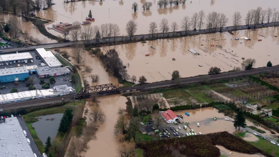 flooding in Auburn king county...