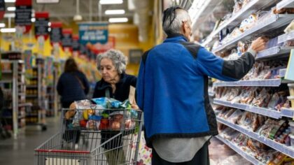 Puget Sound residents continue to battle stubbornly high inflation