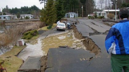 We live in earthquake country. The Nisqually Earthquake proved it 25 years ago.