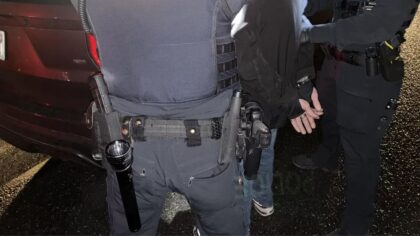 Edmonds Police, SWAT team serve narcotics search warrant at apartment complex