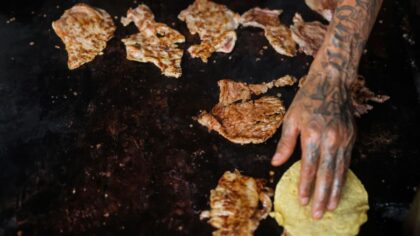 Everett cracks down on unpermitted food vendors, unanimously approved new ordinance