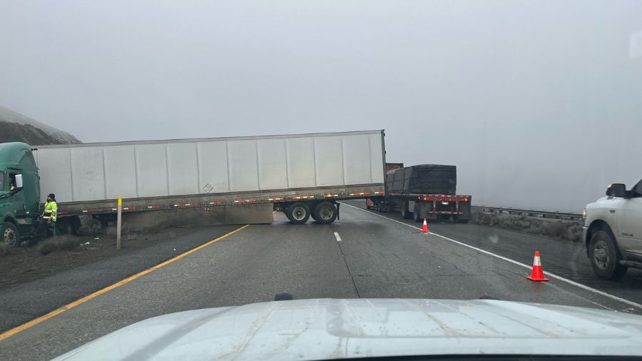 semi-truck I-82...