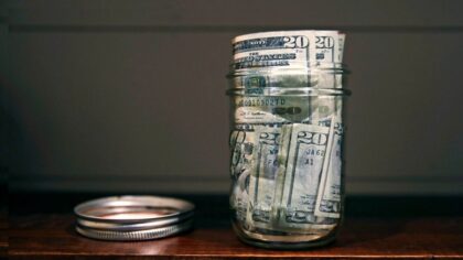 Spike O’Neill: Reagan-era policies widened the wealth gap
