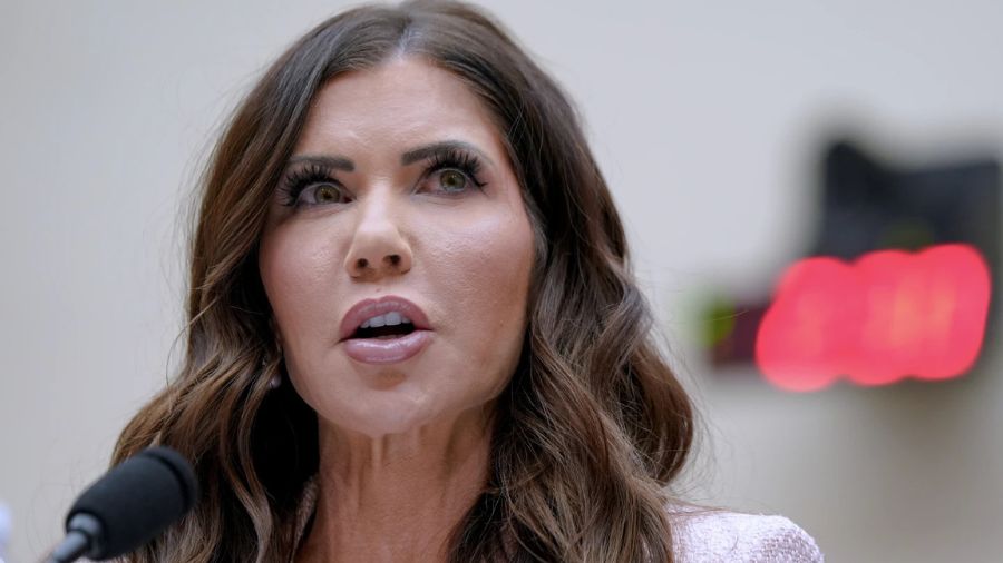 Kristi Noem fired replaced trump...