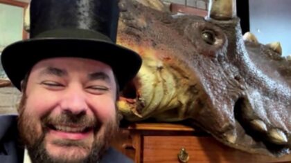 'It was a deal': Bellingham native buys Pacific Science Center's stegosaurus head for thousands