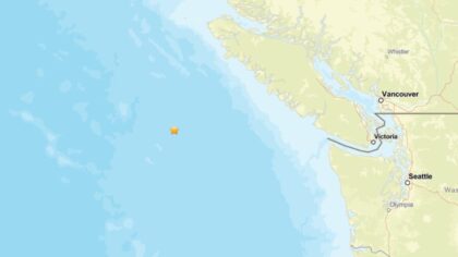 Earthquake hits off Vancouver Island