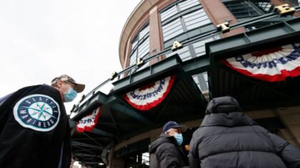 Baseball returns as Spring events fill Seattle weekend