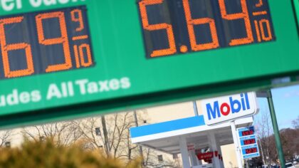GasBuddy analyst: Americans spending $8B more on gas as Seattle nears all-time price record